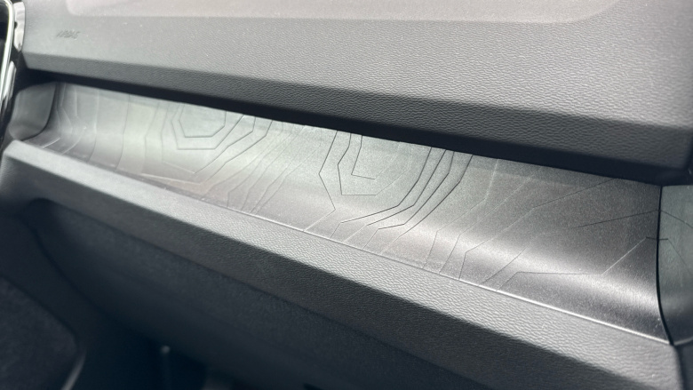 Volvo EC40 175kW Plus 69kWh 5dr Auto Electric Estate